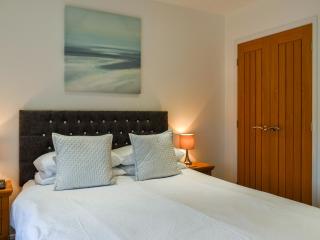 Oak Cottage - Uk48269 - 2