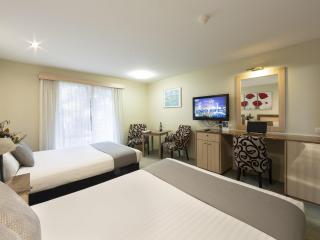 ibis Styles Canberra - 7