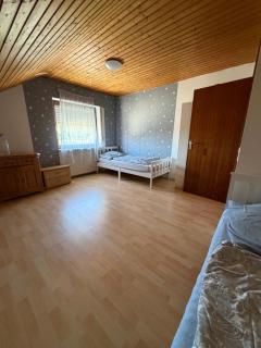3-Zimmer-Wohnung bei Sindelfingen mit WLAN, Parkplatz, Balkon & Garten - 5