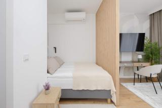 Browary Warszawskie Stylish Studio with AC by Noclegi Renters - 1