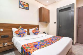 FabHotel New Saurabh Inn, Bengali Square - 1