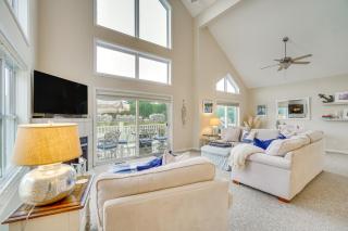 Spacious Lake Norris Getaway w/ Resort Perks! - 5
