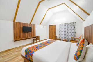 FabHotel Sunshine - 2
