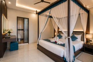 Paradise Palms - 4