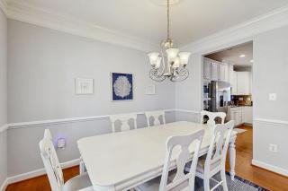Bayside Resort 11282 Signature Blvd - 5