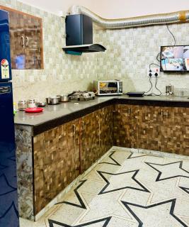 Girish Ashray Premium Homestay - 6