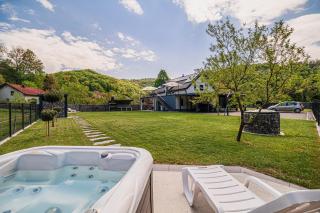 Villa Loti Apartment With Private Hot Tub - 0