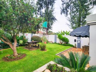 Falcon Guest House - 1