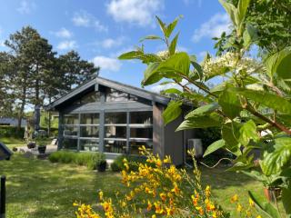 Lovely Holiday Home Close To The Beach And Nature - 6