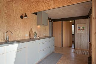 Beautiful Summer House Near The Water - 3