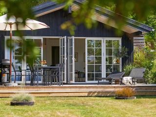 Beautiful Holiday Home From 2021 With A Lovely Seaview - 9
