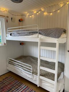 Peaceful Cottage By The Beach And Nature - 4