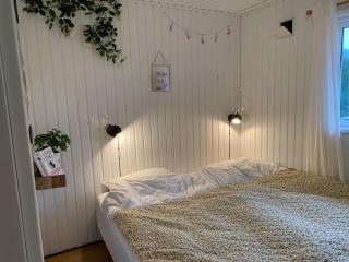 Peaceful Cottage By The Beach And Nature - 1