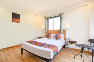 FabHotel Rova Stays - 7