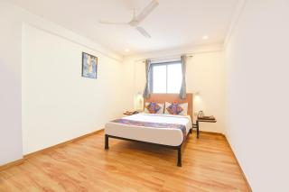 FabHotel Rova Stays - 6