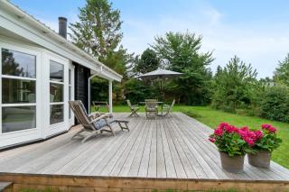 Summer Cottage With Jacuzzi And Sauna - 8