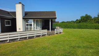 Cozy And Modern Holiday Home With All Equipment - 2