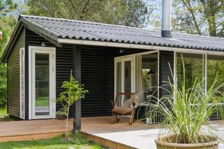 Cozy Holiday Home Near Rødby - 0
