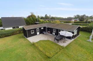 Lovely Summer House In Øster Hurup - 7