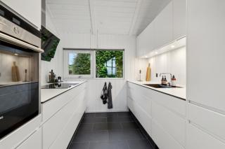 Lovely Summer House With A View And Outdoor Spa - 1