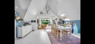 Cozy Holiday Home With Character - 5