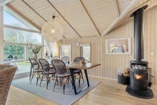 Cozy Cottage Just 200 M From The Beach - 7