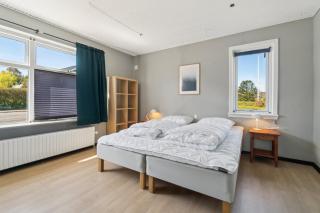 Modern Holiday Home With Sea View In Tejn - 6