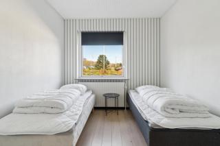Modern Holiday Home With Sea View In Tejn - 1