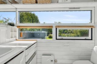 Bright Cozy Summer House Directly By The Fjord - 1