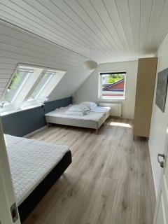 Near Beach And Golf With Multi-Purpose Room - 1