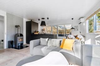 Lovely Summer House With Bornholm Atmosphere - 8