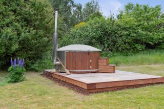 Cozy And Large Summer House Near Roskilde Fjord - 1