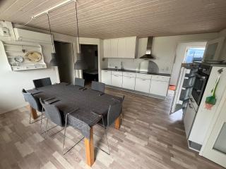 Cozy Holiday Home Close To The Beach - 7