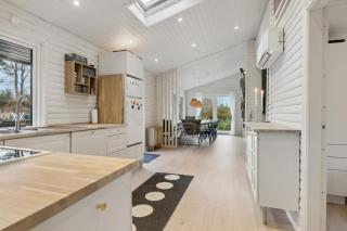 Cozy Holiday Home With A Great Location - 6