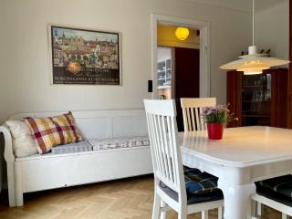Charming Holiday Apartment In Central Stege - 7