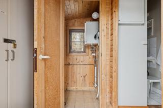 Cozy Holiday Home Near The Water - 2