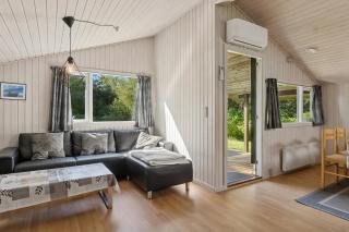 Holiday Home On Natural Plot 800 M From Sea - 1