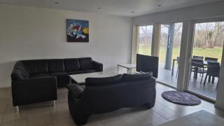 Luxury Holiday Home Near Beach And Restaurant - 6