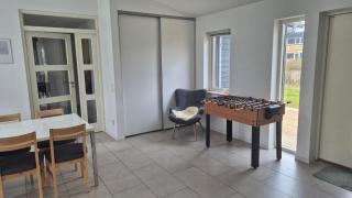 Luxury Holiday Home Near Beach And Restaurant - 1