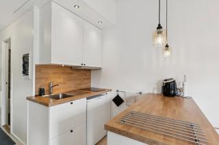 Bright Holiday Home Near Beach And Pool - 4