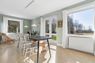 Spacious Holiday Home On A Large Natural Plot - 1
