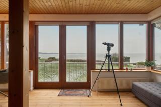 Unique Nature Holiday With Panoramic Water Views - 3