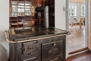 Idyllic Half-Timbered House For 10 Guests - 3