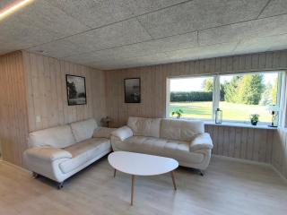 Renovated Holiday Home With Hot Tub Marielyst - 2