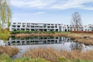 Lovely Holiday Apartment In Central Location - 0