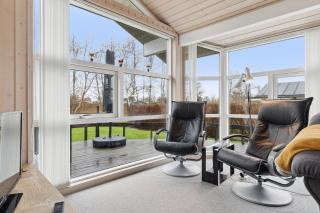 Holiday Home With Indoor Spa Near The Sea - 7