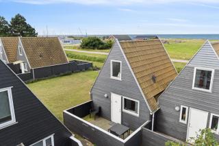 Holiday Home Near Beach Fun In Gedser - 0