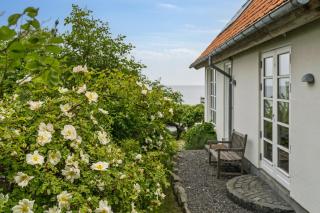 Luxury Holiday Home With Sea View - 5