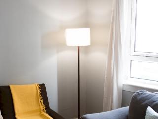 Cozy two bed flat near Glasgow Airport Paisley - Pass the Keys - 3