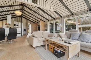 Lovely Holiday Home With Spa Sauna And Peace - 8